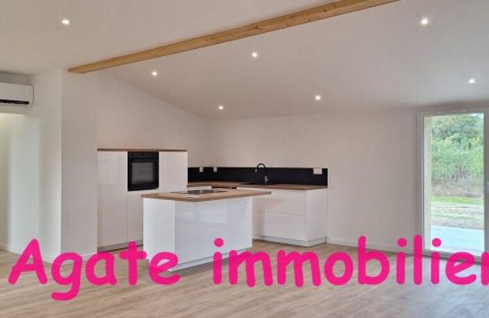 MAISON EN PIERRE ENTIEREMENT RENOVEE A ST SYMPHORIEN — photo 4