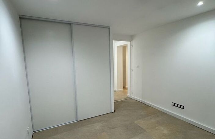 T2 — photo 3