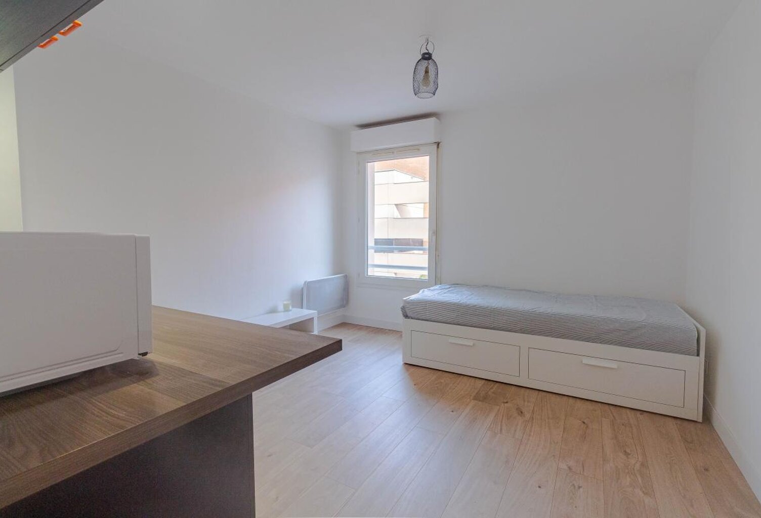 Appartement Studio Meublé À Louer - Jean Jaurès — photo 1