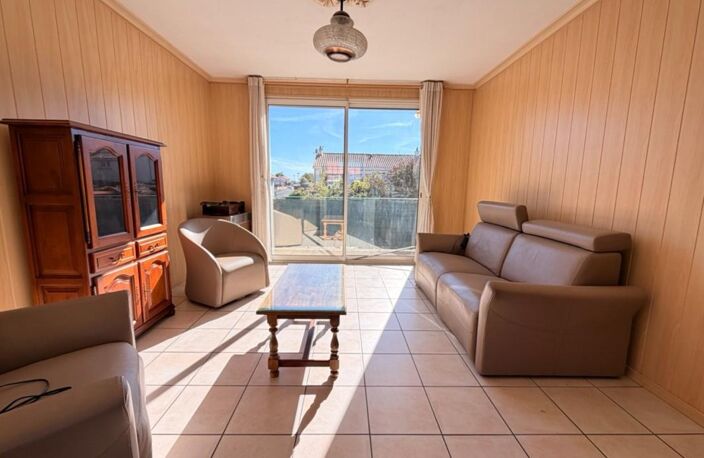 Maison à vendre 4 pièces MORTAGNE SUR SEVRE (85) — photo 3