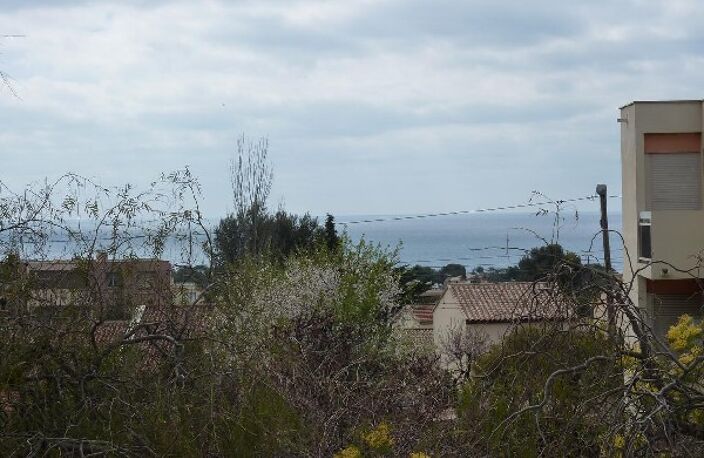 Vente appartement 1 pièce 30 m² Bandol (83150) — photo 2