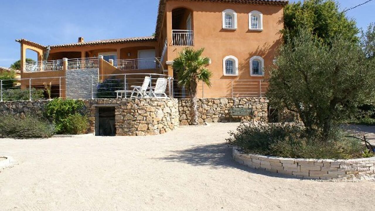 maison 6 pièces 310 m2 à vendre à Sanary-sur-Mer (83110)