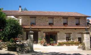 Maison 10 Pièces 285 m² à vendre à Thiviers (24800)