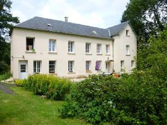 Maison 5 pièces 200 m² à Beuzeville-la-Grenier — photo du bien