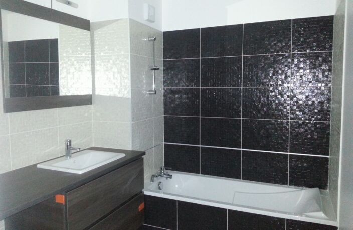Location appartement 2 pièces 42 m² à Montferrier-sur-Lez (34980) — photo 4