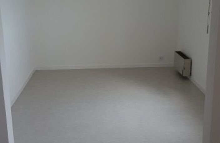 Location appartement 4 pièces 90 m² à Montpellier (34000) — photo 2