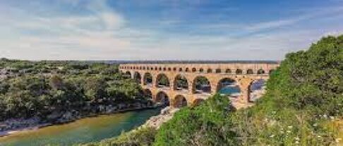 Immobilier Gard (30) : prix au m², villes, tendances 2026