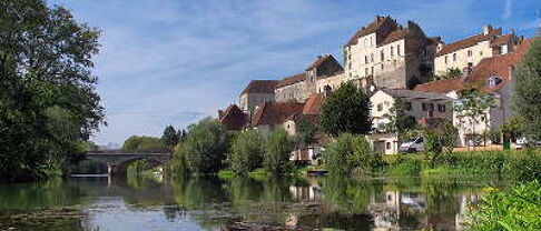 Immobilier Haute-Saône (70) : prix au m², villes, tendances 2026