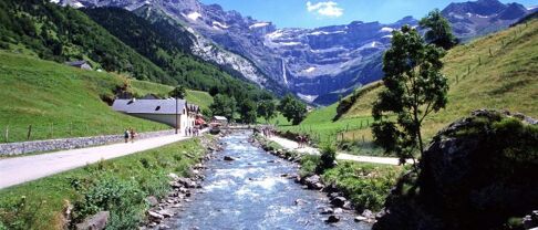 Immobilier dans les Hautes-Pyrénées (65) : prix, tendances et villes clés 2026