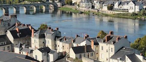 Immobilier Maine-et-Loire (49) : prix au m², villes, tendances 2026