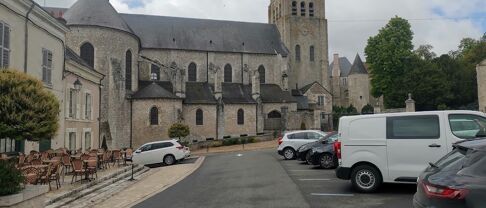 Pourquoi investir dans l’immobilier à Saint Jean de la Ruelle ?