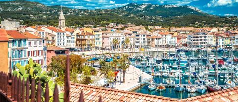 Quelles sont les spécificités du marché immobilier à Sanary sur Mer ?
