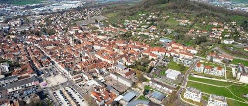 Quelles sont les spécificités du marché immobilier à Vesoul ?