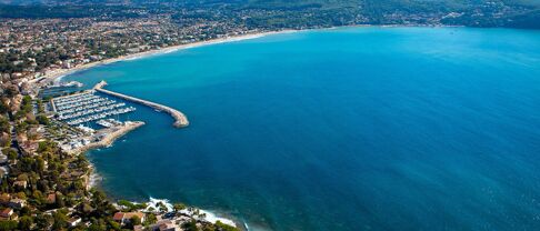 Quels sont les enjeux du marché immobilier à Saint Cyr sur Mer ?
