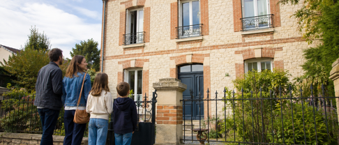 Immobilier à Alençon : peut-on encore acheter une maison à prix contenu aux portes de la Normandie ?