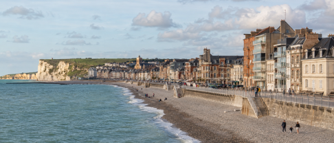 Vivre à Dieppe : peut-on encore acheter près de la mer à prix raisonnable ?